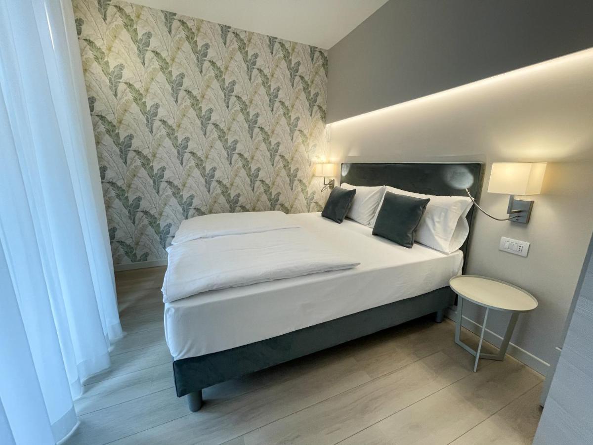 Hotel Stella Alpina มัลเชซิเน ภายนอก รูปภาพ