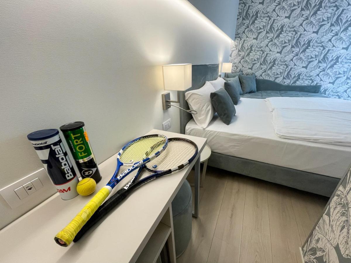 Hotel Stella Alpina มัลเชซิเน ภายนอก รูปภาพ