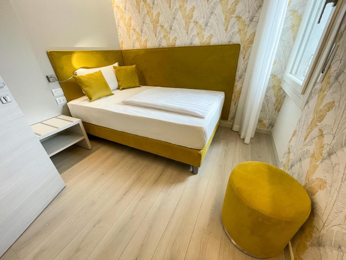 Hotel Stella Alpina มัลเชซิเน ภายนอก รูปภาพ