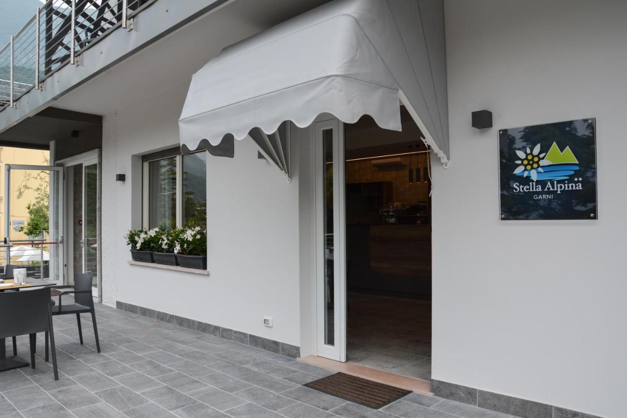 Hotel Stella Alpina มัลเชซิเน ภายนอก รูปภาพ