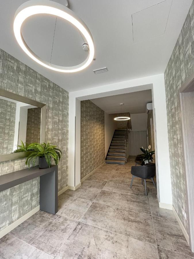 Hotel Stella Alpina มัลเชซิเน ภายนอก รูปภาพ
